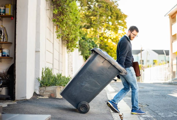 Best Junk Hauling Services  in Leesburg, OH